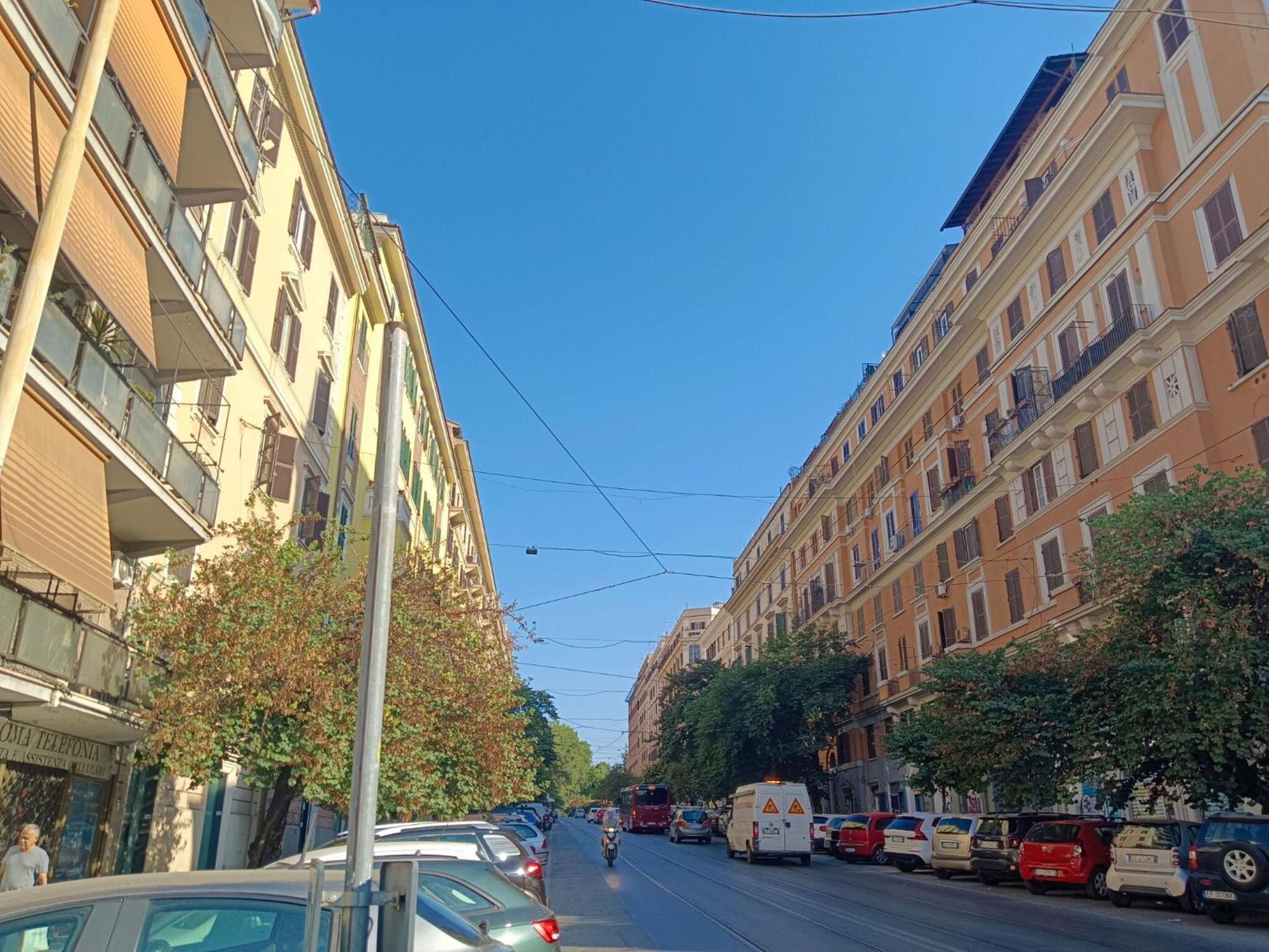 Apartment Emanuele Filiberto By Halldis Rom